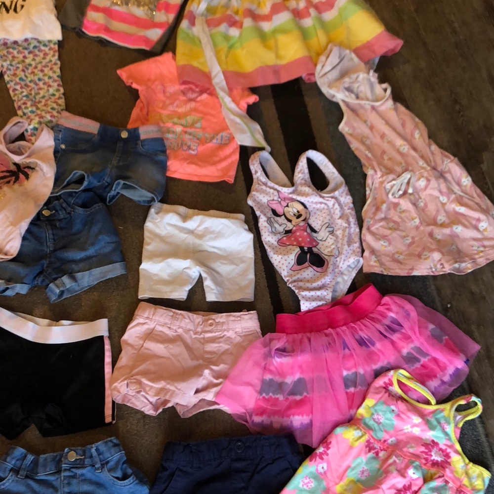 (Sold!!!!!)Lot of toddler girl clothes - Picture 7 of 10